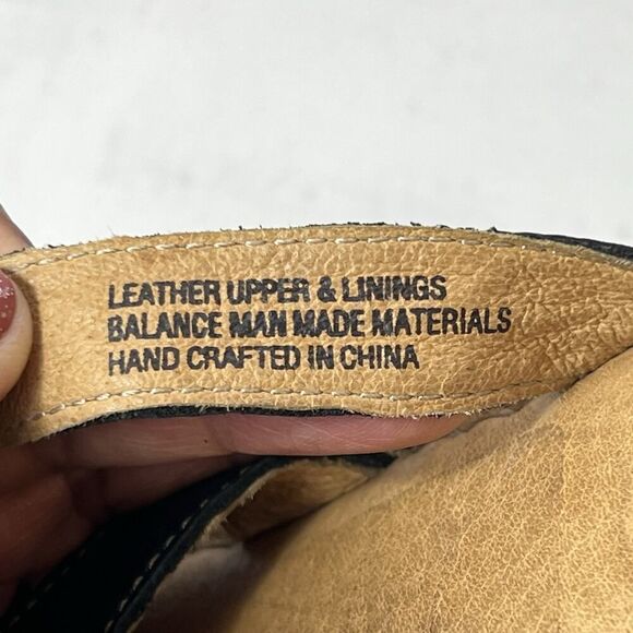 Born Womens Sz 10M Wedge Cork Heel Sandals Leather Black Casual Slip On Open Toe - Picture 11 of 12